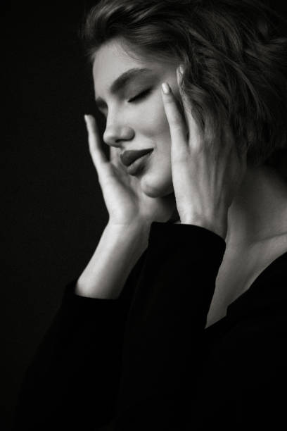 istock Beautiful woman 1415543757