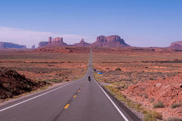istock Navajo Monument 1415634890