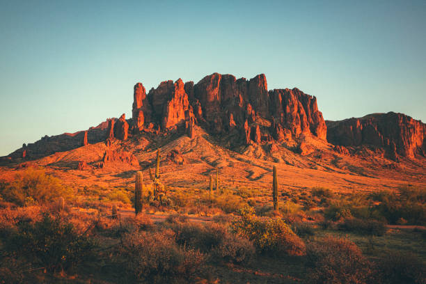 istock Superstition Mountains, Lost Dutchman State Park 1415666965