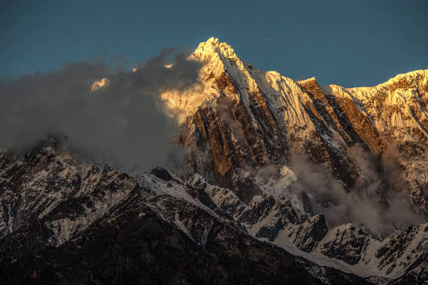 istock Himalayan mountain peaks in the sunset glow 1415692369