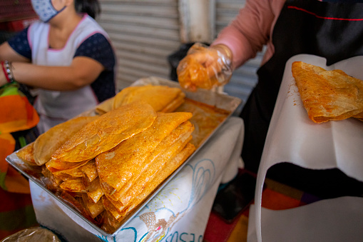 buying dobladitas