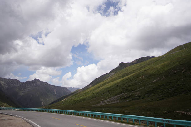 The mountains by the road
