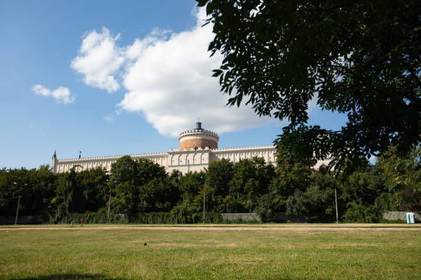 château de lublin à lublin - beautiful famous place ideas construction photos et images de collection