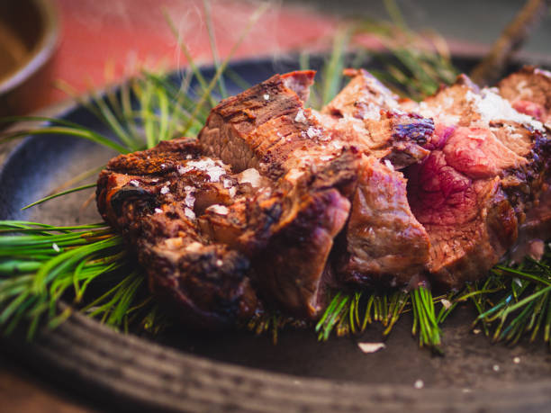 barbecue - steak top sirloin dinner main course foto e immagini stock