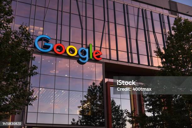 South Lake Union Tech Stock Photo - Download Image Now - Google - Brand-name, Business, Sign