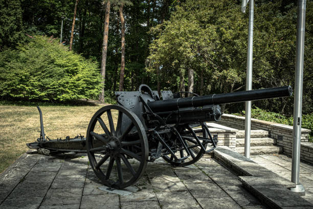 istock Woodbridge Memorial Site 1415885314
