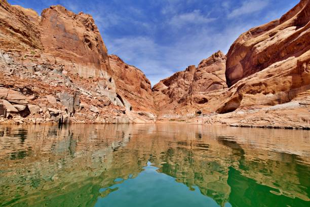 istock Boat ride on Lake Powell 1415910210