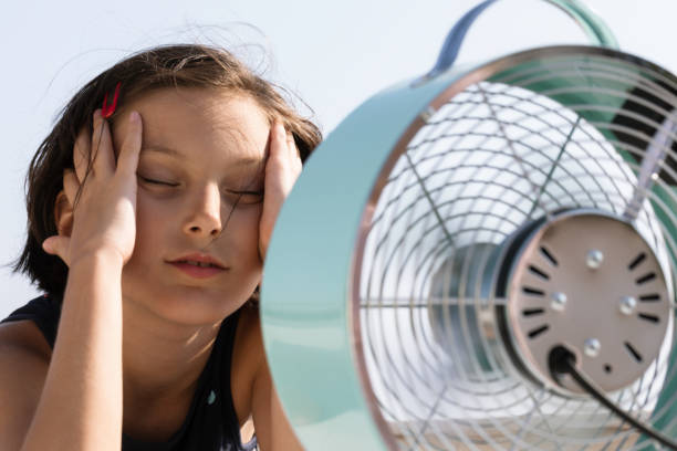 istock Little child during summer heat looking for refreshment 1415973007