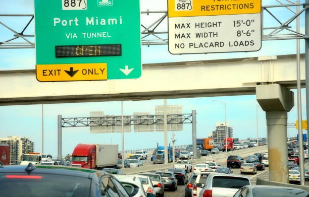 istock Miami morning traffic. 1416267226