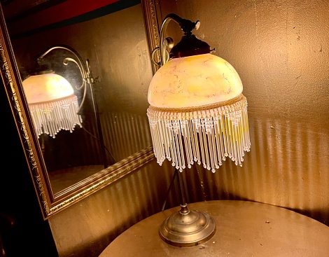 1920s lamp