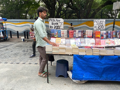 Street bookstore-Saint George Day