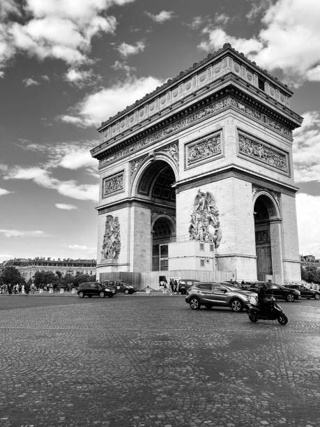 The Arc de Triomphe de l'Étoile in Paris in black and white stock photo