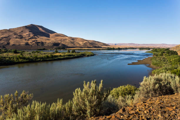 istock Snake River in Oregon in sunset 1416745090
