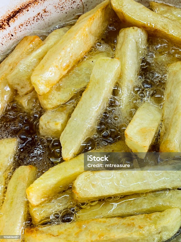Chipped Pan Full Frame Image Of Cooking Pan Of Chipped Potatoes In Boiling Oil ...