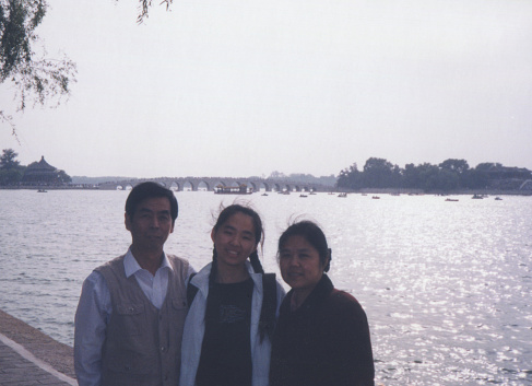 2000s Chines Group Photo of a Family of Three Photo of Real Life