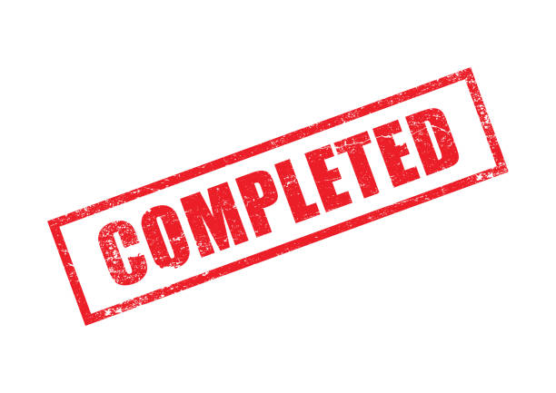 illustrazioni stock, clip art, cartoni animati e icone di tendenza di timbro rosso completato - completo