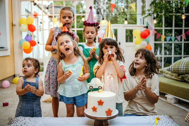 istock Birthday party 1417050881