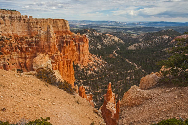 istock Paria View Bryce Canyon 2537 1417066272