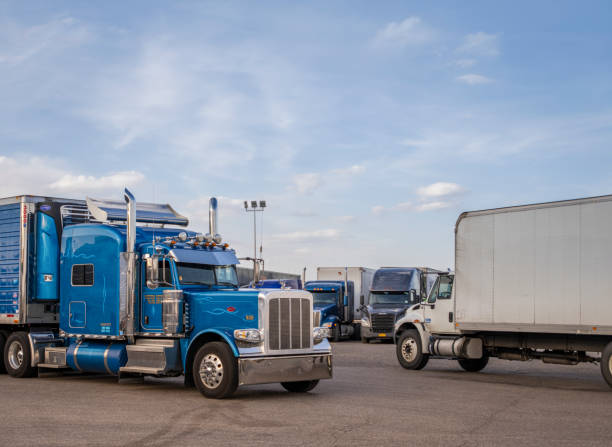 istock Several trucks parked on a resting area gas station in Utah 1417066785