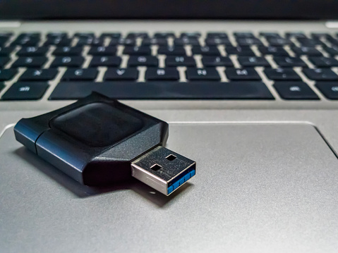 SD memory card reader, USB interface