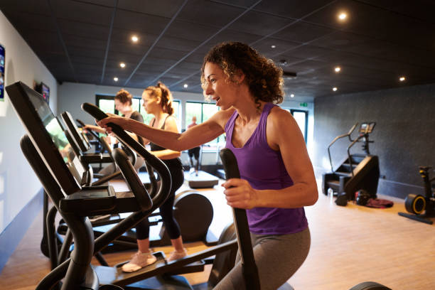 istock cross training fitness 1417324664