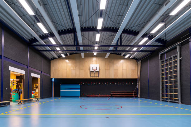 école de la salle de sport - indoor court photos et images de collection