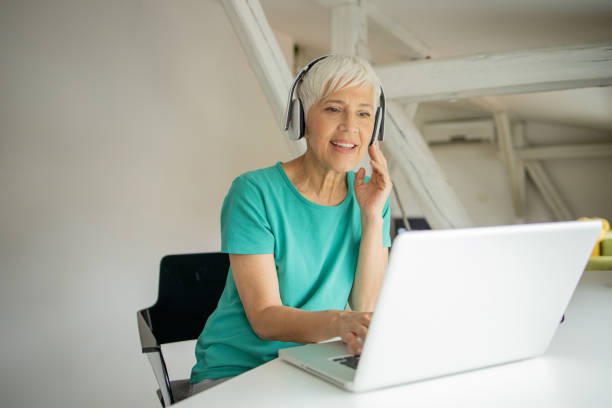 istock Woman working from home 1417409510