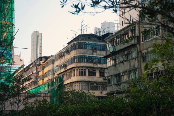 vue de la ville de hong kong - bussing photos et images de collection