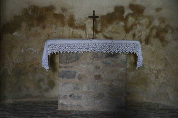 istock La Cluse haute, Sainte Marie church: altar 1417578352