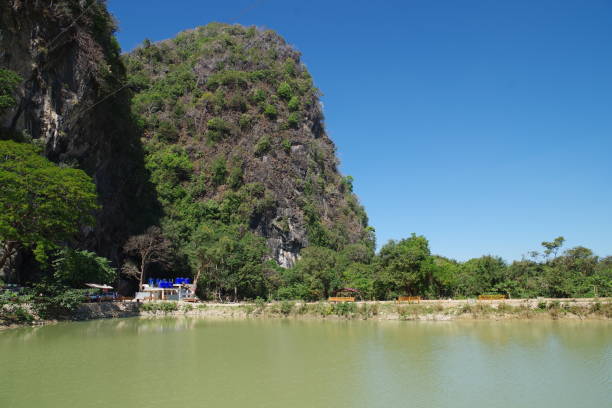 Áo Cardigan nam kiểu dáng Hàn Quốc
