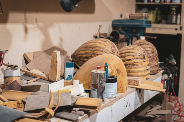 istock Unfinished Turkish instrument Saz and tools in workshop 1417710460
