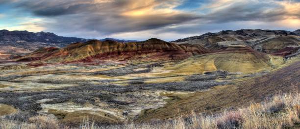 istock Painted hills in central Oregon 1417731525