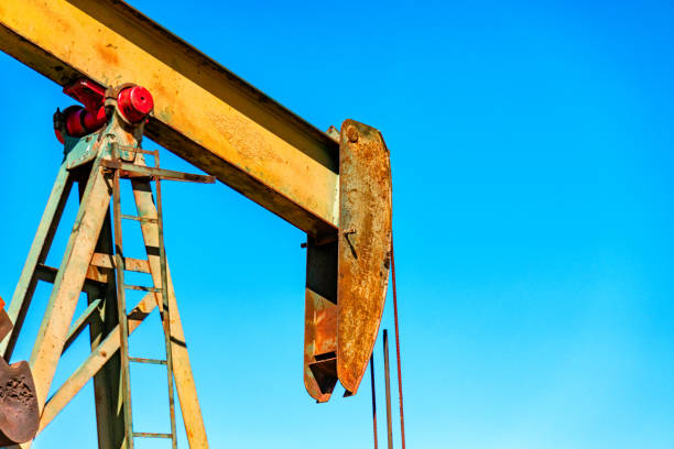 production de pétrole au texas - fuel and power generation oil industry oil rig industry photos et images de collection