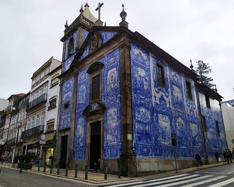 The Chapel of the Souls or Chapel of Santa Catalina is a chapel located in the parish of San Ildefonso, in the city of Porto, in Portugal.