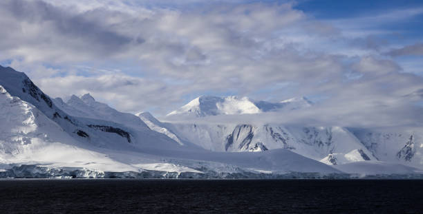 istock Mountains Galore in Antarctic Peninsula 1417760928