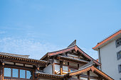 moderne-stadtarchitektur-in-chengdu-an-sonnigen-tagen.jpg?b=1&s=170x170&k=20&c=kCAmIS1r9BSGH0gM0xoIre_5Qw7MHglGvZEqk-Pz0Xk=