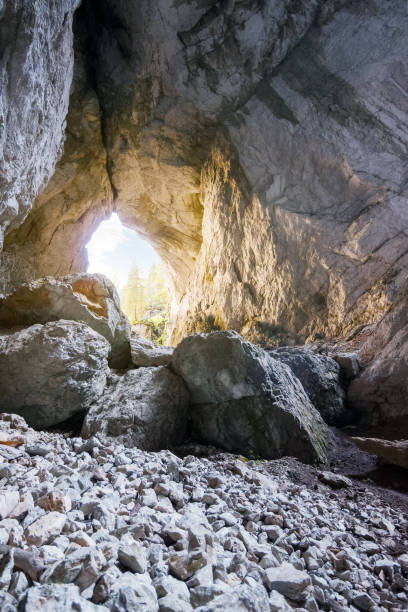 istock inside the cetatile ponorului cave, romania 1417865958