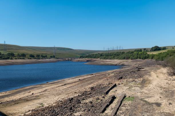 istock Baitings Reservoir near Ripponden, West Yorkshire 1417877794