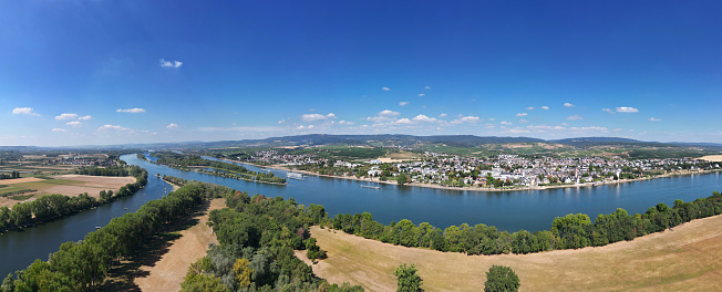 Aerial view over Rhine river - Eltville, Heidesheim