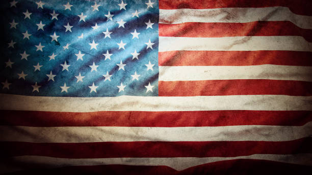 istock Grunge American flag 1417982368