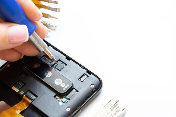 istock Disassembled mobile phone, phone repair and maintenance 1418020376