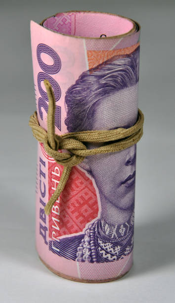 istock 200 UAH Ukrainian banknotes 1418029502