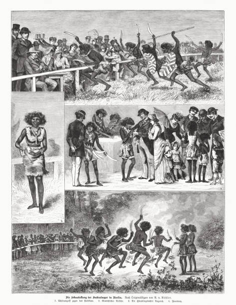 ilustrações, clipart, desenhos animados e ícones de exibição dos aborígenes australianos em berlim, xilogravura, publicado em 1885 - etnia aborígene australiana ilustrações