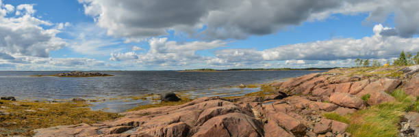 istock Panorama of the White Sea coast. 1418034838