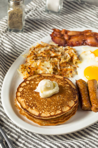 istock Full Homemade American Pancake Breakfast Brunch 1418056984