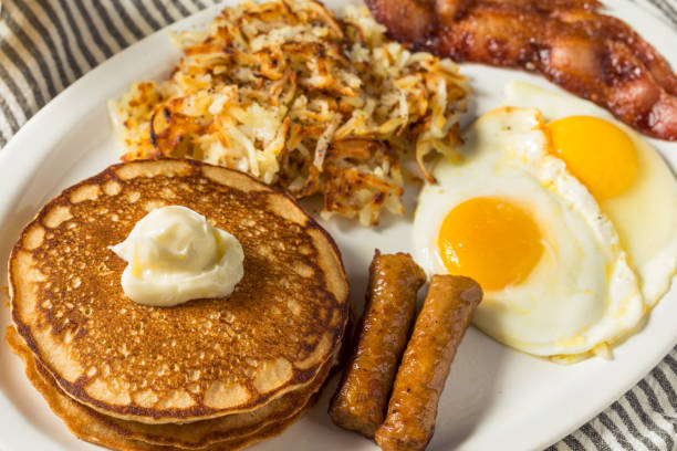 istock Full Homemade American Pancake Breakfast Brunch 1418056986