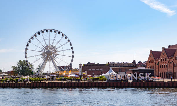 istock AmberSky Ferris Wheel in Gdansk 1418183156