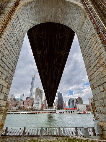 Ed Koch Queensboro Bridge, cantilever truss bridge between Manhattan & Queens