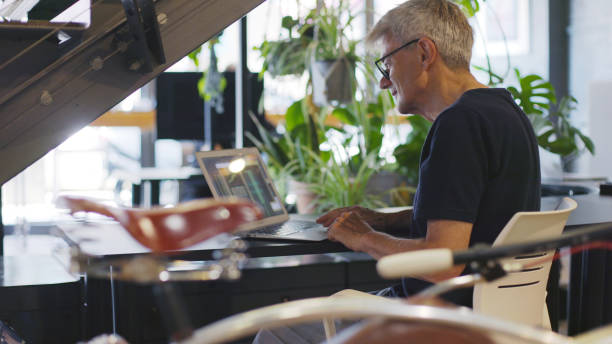 Sustainable hot desking