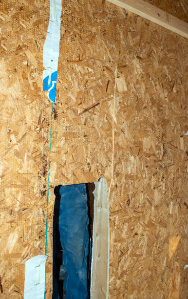 istock Opening up the wall for a doorway 1418217242
